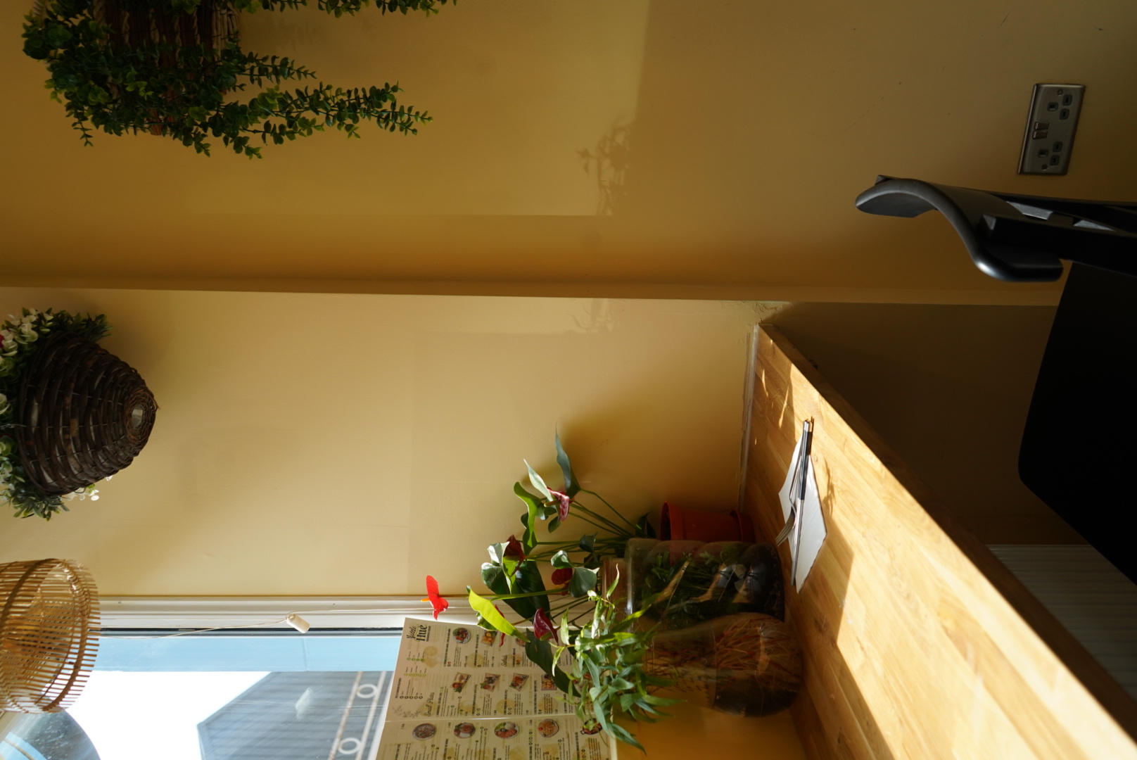Sunlit Little Hue dining corner